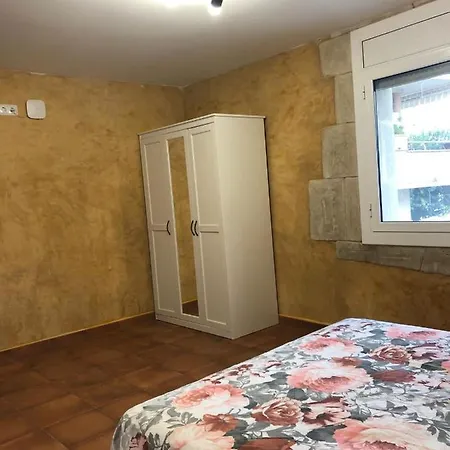 Masia Llonch Casa de Férias *